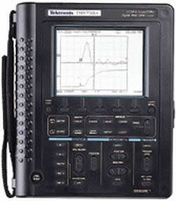 THS720 Tektronix Handheld Digital Oscilloscope - Handheld