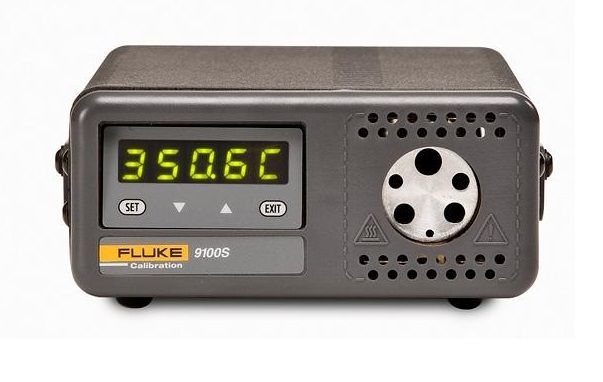 9100S-D-156 Fluke Temperature Calibrator