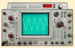 465BDM44 Tektronix Analog Oscilloscope