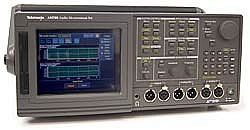 AM700 Tektronix Audio Analyzer