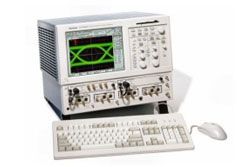 CSA8000B Tektronix Communication Analyzer