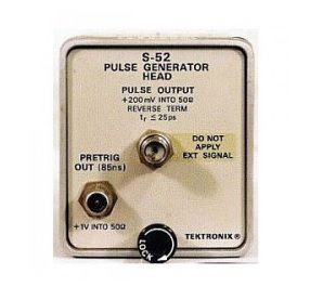 S52 Tektronix Pulse Generator