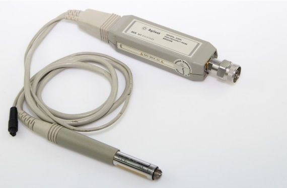 HP 85024A Active Probe 300khz 3Ghz   TESTED  Good For Your Analyzer 